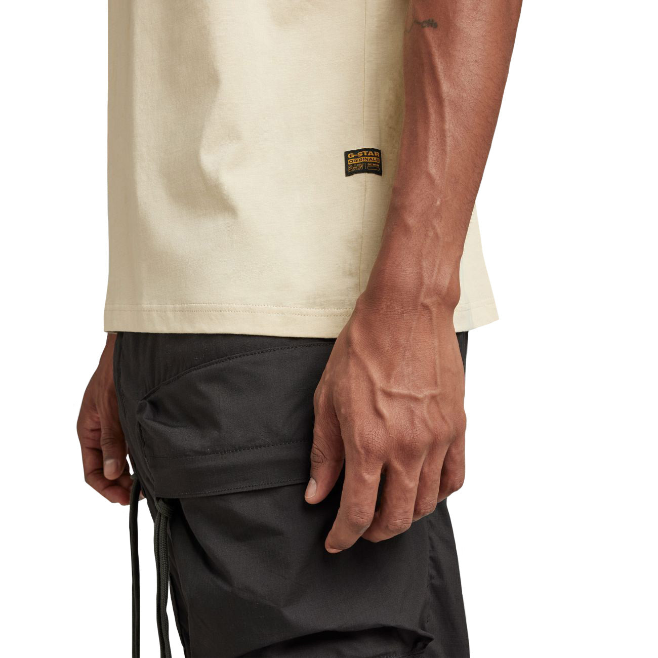 G-STAR RAW DENIM BASE-S R T Herren T-Shirt Bio-Baumwolle