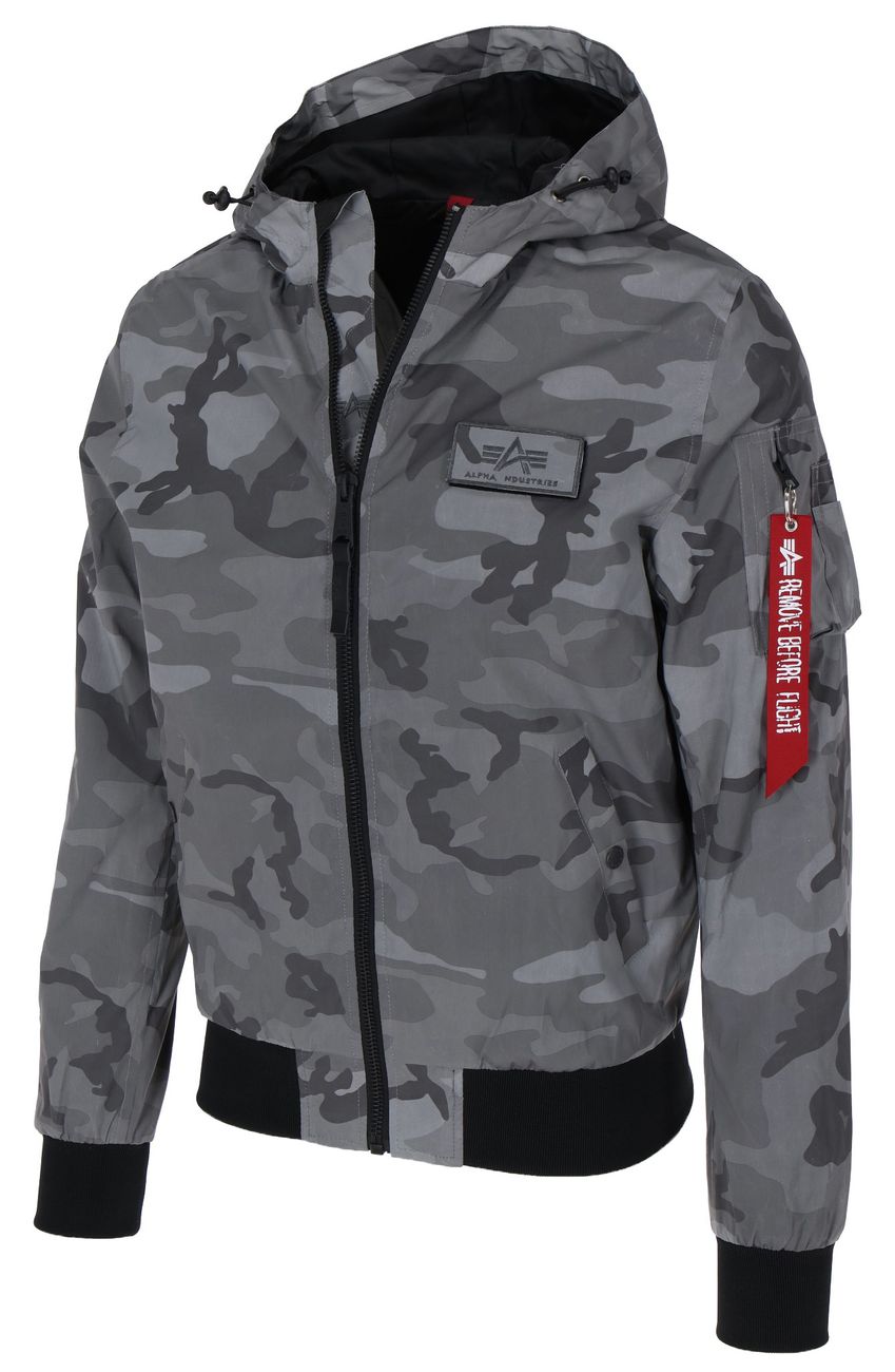 ALPHA INDUSTRIES MA-1 LW HOODED REFLECTIVE CAMO Herren Fliegerjacke - Alpha Industries - SAGATOO - 4059146511273
