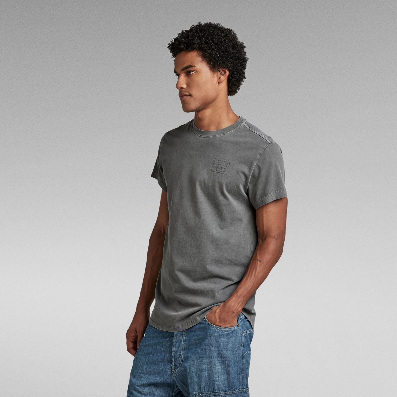 G-STAR RAW DENIM LASH BADGES R T Herren T-Shirt - G-Star Raw Denim - SAGATOO - 8720347473702