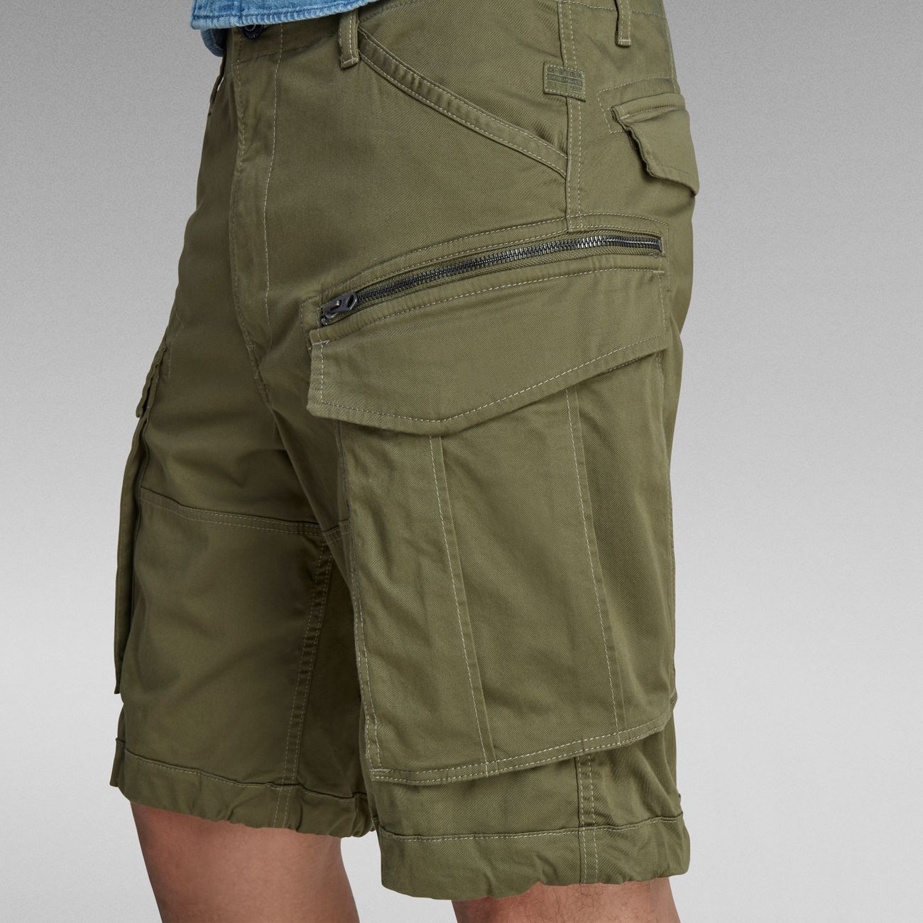 G-STAR RAW DENIM ROVIC ZIP RELAXED 1/2 SHORT Herren Short - G-Star Raw Denim - SAGATOO - 8719368764470